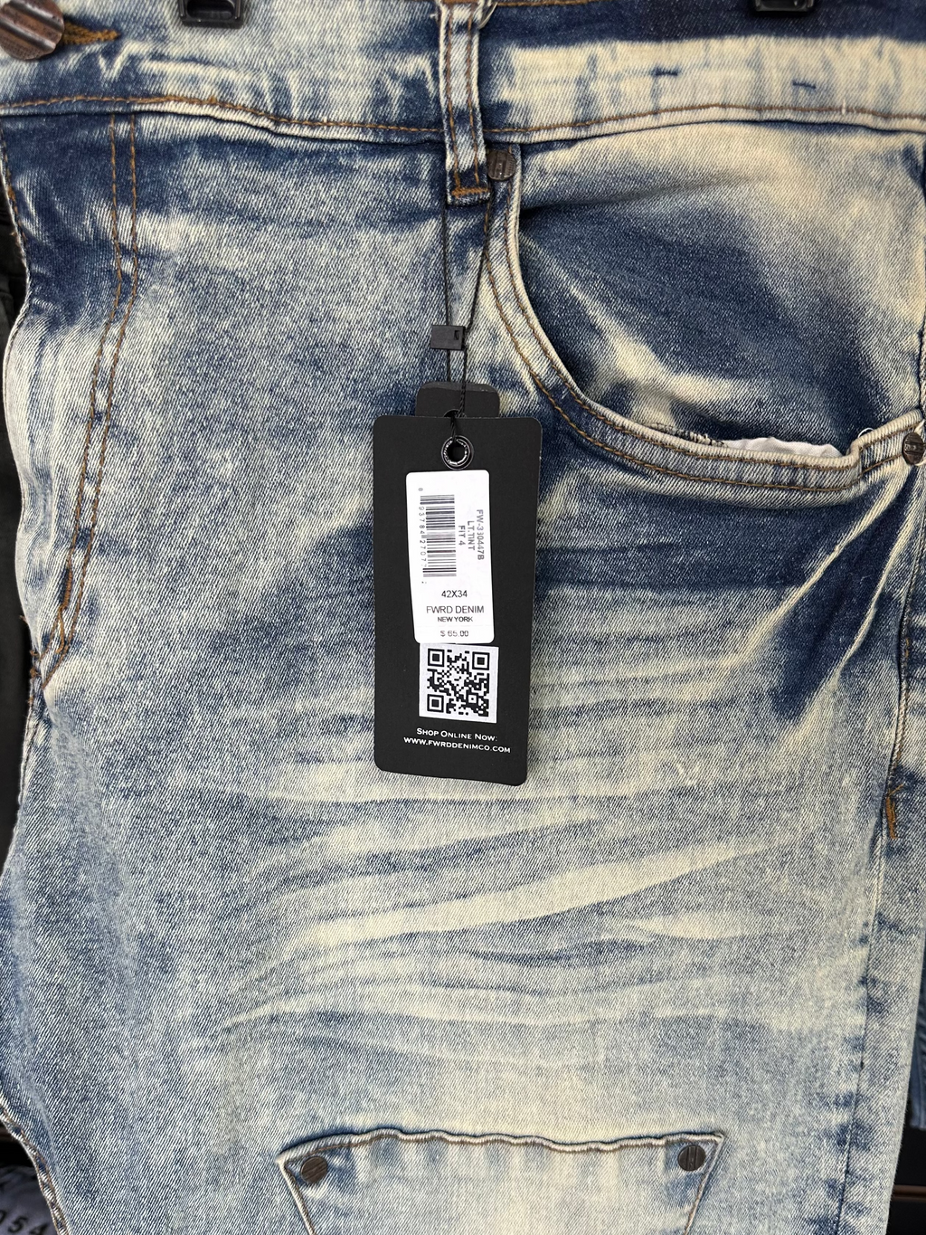 FWRD DENIM Cross-Panel Straight-Leg Jeans – Light Tint